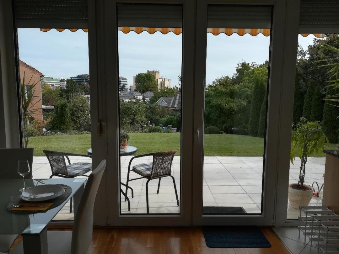 Homy Apartment In Buda, With Safe Garage And Terrace Βουδαπέστη Εξωτερικό φωτογραφία