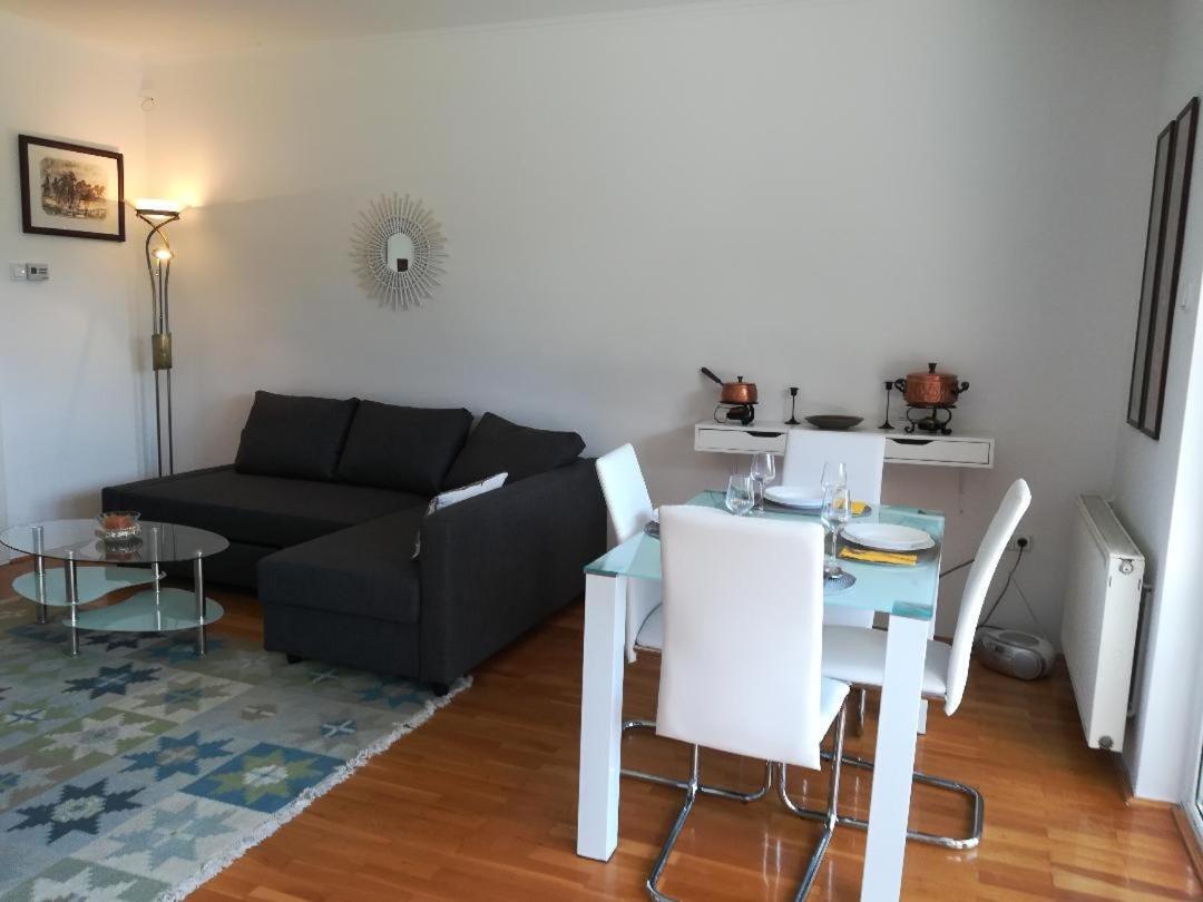 Homy Apartment In Buda, With Safe Garage And Terrace Βουδαπέστη Εξωτερικό φωτογραφία
